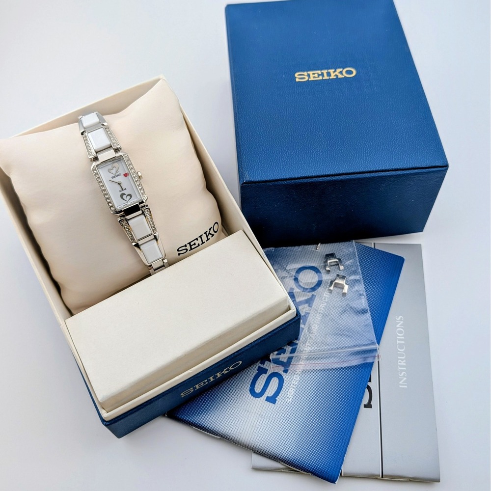 Seiko Solar Tressia White Ceramic Go Red Special Edition Box Papers Links